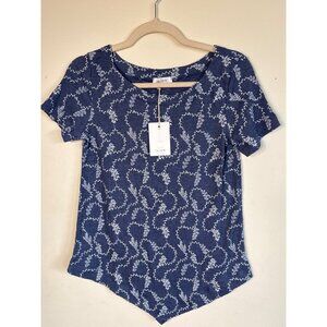 Follow Me Womens Blue Floral Print Short Sleeve Top S Polyester Blend